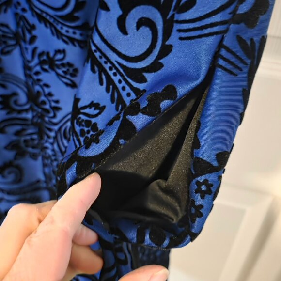 Royal Blue and Black Demask Dress with Pockets, size 22. - Picture 3 of 9